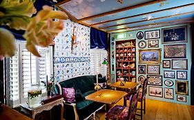 Rosalia's Menagerie Cocktail Bar & Innupstairs Amsterdam